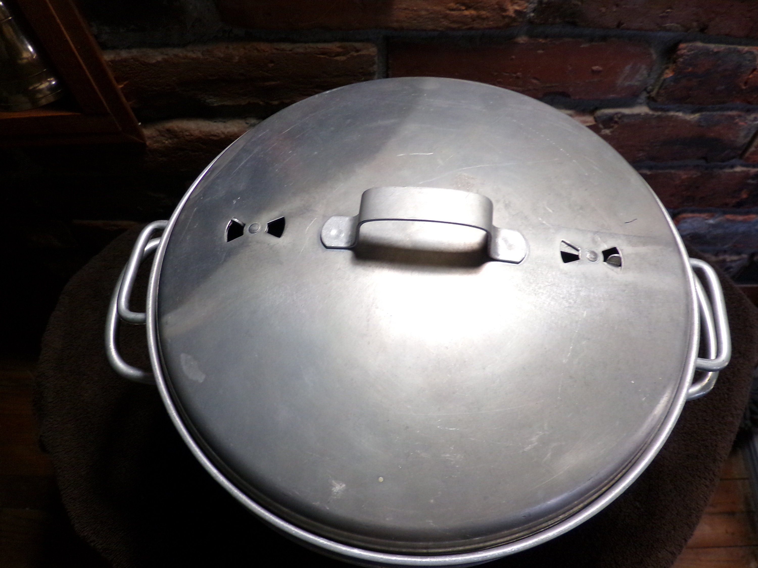 Vintage LEYSE Aluminum Steamer 3pc Stock Pot,  1.75 Gallon Stock Pot Steamer 3 Pc Pot Lid & Colander 9"H 10"W, Morethebuckles