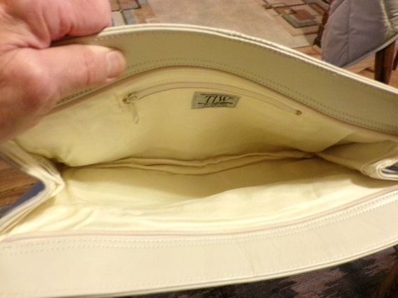 Vintage Leather clutch purse, TJW by Mervyns leat… - image 3