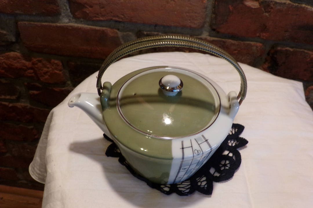 Vintage Fine Seyei China Tea Pot, Tea Pot, 1960s Bone China Teapot