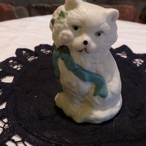 CAT, Ceramic cat figurine, little cat figurine, Dollhouse cat, White porcelain cat, cat desk décor, cat with ribbon, Morethebuckles