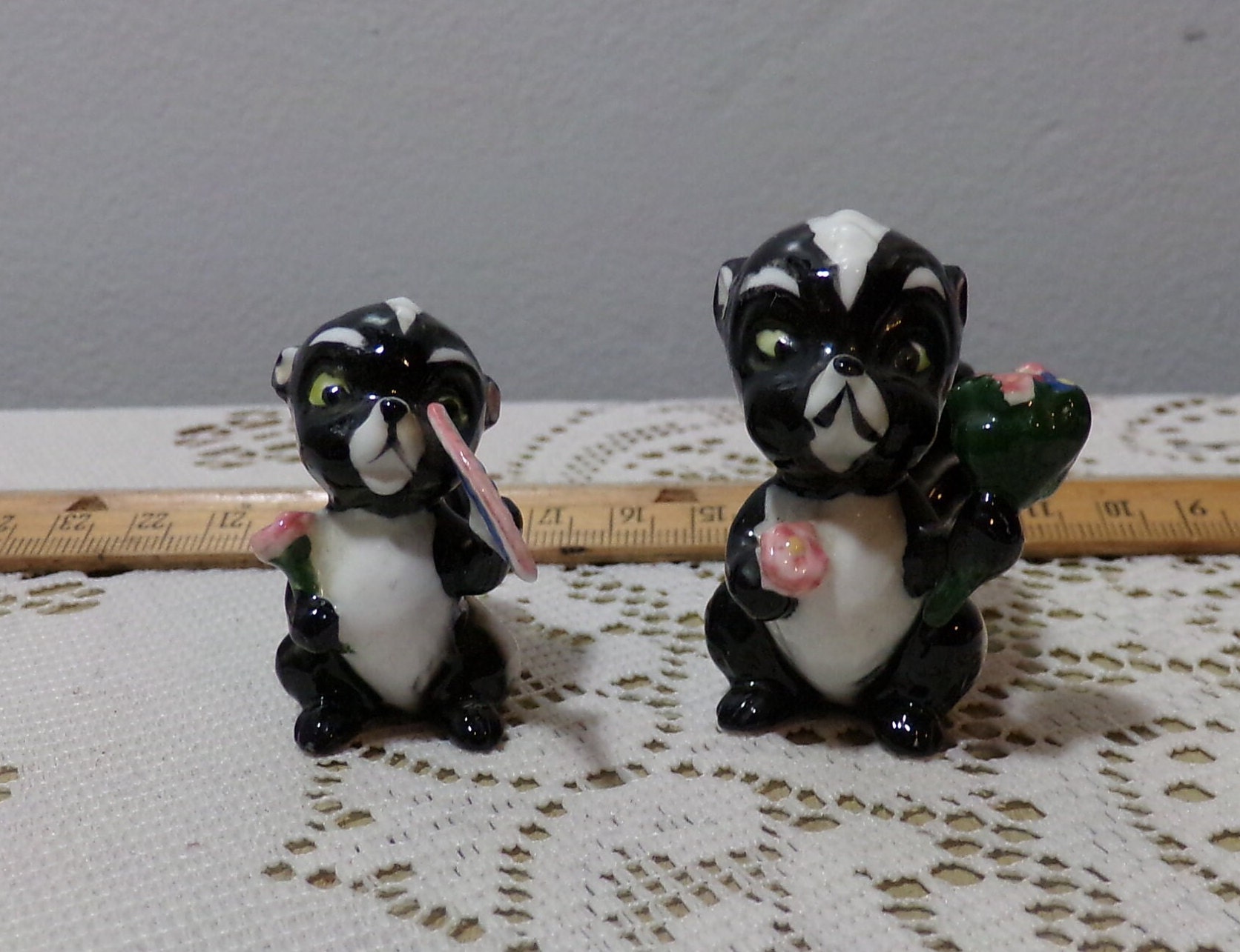 Vintage Bone China Skunks Holding Fan Flowers, RARE Mini Skunks