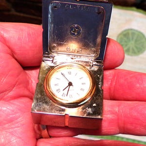 Orologio Godinger Flip Top del 1996 con numeri romani in scatola regalo, orologio Godinger placcato in argento in confezione regalo, raro orologio da scrivania, Morethebuckles
