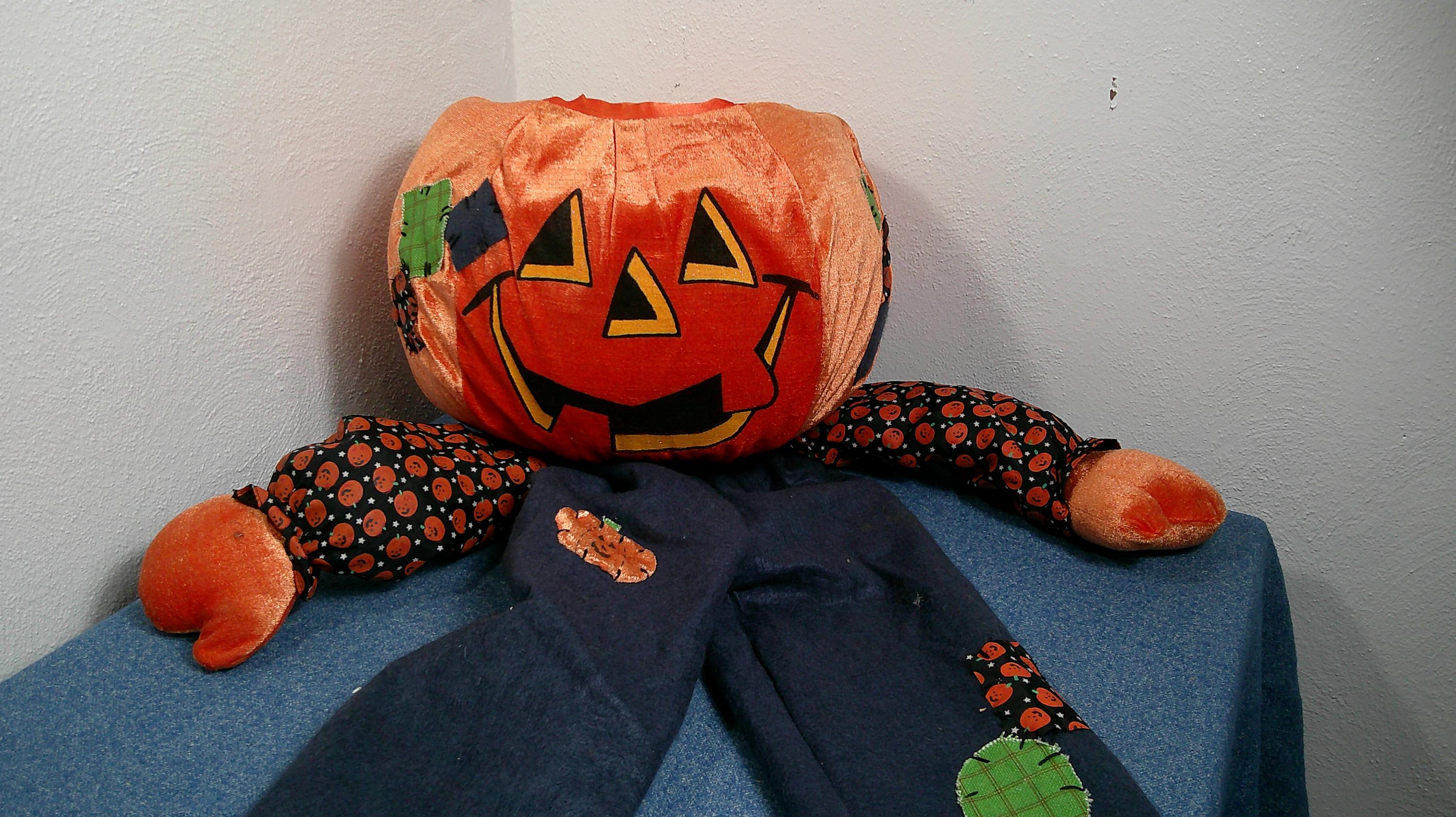 Dan Dee 3' Soft Sculpt Halloween Candy Bowl, Pumpkin Scarecrow, Candy Bowl, Morethebuckles, Bowl