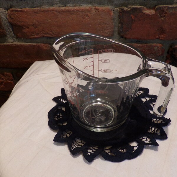 Anchor Hocking 1 cup measuring glass cup, Vintage Anchor Hocking, Anchor Hocking 696 measure cup, I cup glass measure, Morethebuckles
