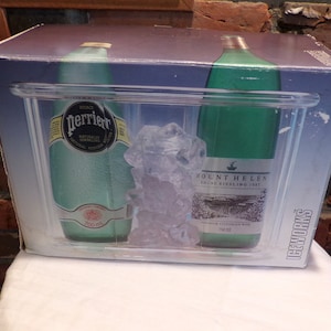 Vintage Iceworks Insulated 2 Bottle Wine Cooler Chiller By Décor Barware Bucket, NOS acrylic insulated wine chiller, Morethebuckles