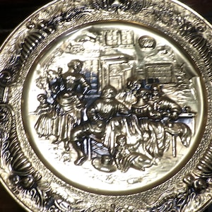 Vintage Embossed Brass Wall Plate, Peerage Repoussé Brass Wall decor, Vintage Brass Wall Plate 14 .5” Made in England Tavern Scene