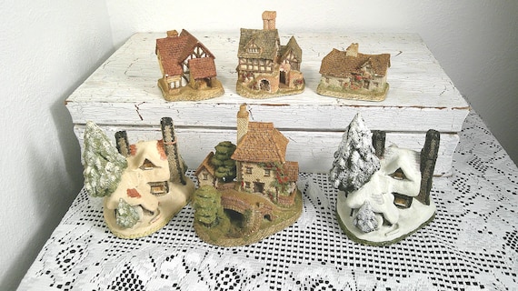 Vintage David Winter Cottages, Collectible David Winter, Cottage