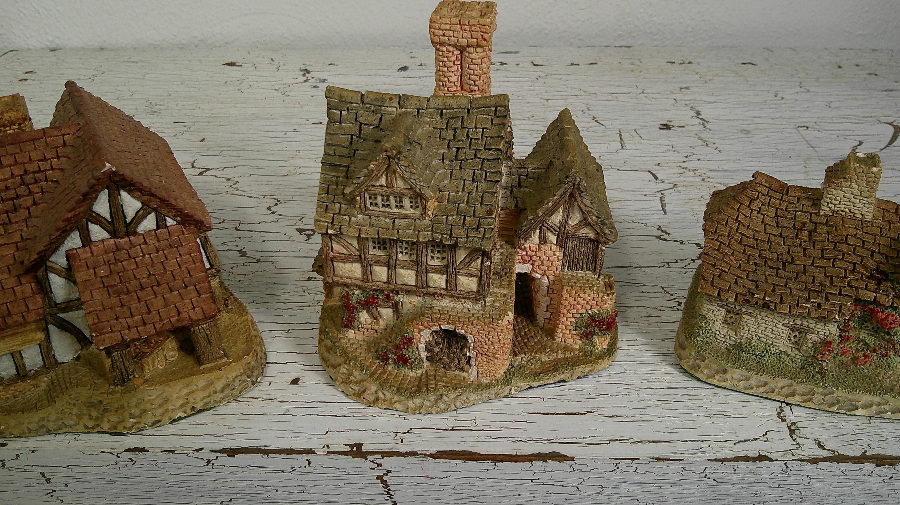 Vintage David Winter Cottages, Collectible David Winter, Cottage