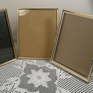 Cornice vintage in metallo dorato da 8" x 10", Mid Century Hollywood Regency Rustic Shabby Chic, Morethebuckles