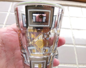 素晴らしいグラフィックが施された、クールなレトロなマッドメン