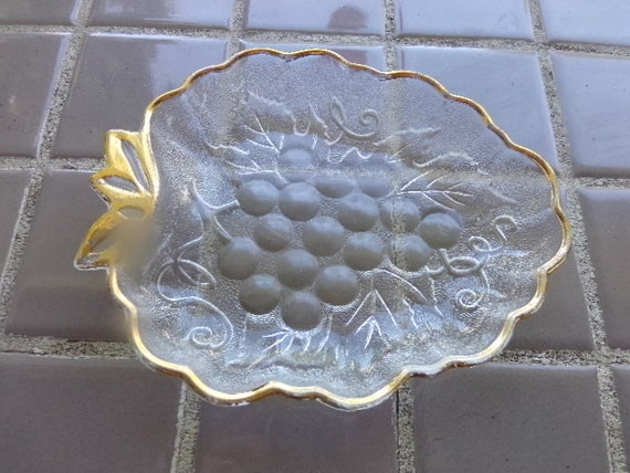 Vintage Glass Grape Pattern Dish Trinket Dish Grape Pattern - Etsy
