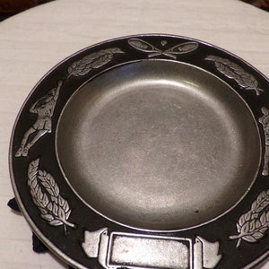Vintage Carson 1998 Pewter Tennis 6&quot; Pewter Plate Trinket Bowl Cambio, regalo de tenis, Morethebuckles