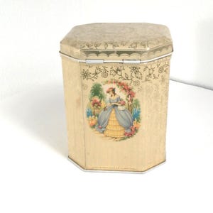 Vintage Metal Box Co Southern Belle Octagon Hinged Biscuit Cookie Tin England, Morethebuckles, Hinged Tin, English Tin