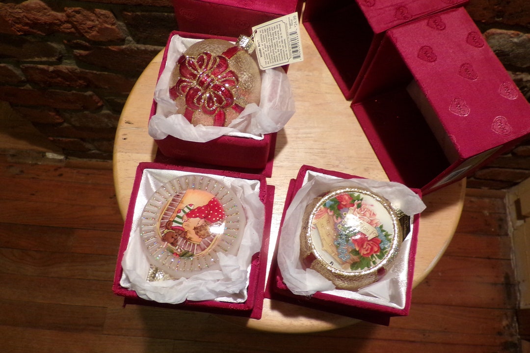 Merck Family's Old World Christmas, Old World Christmas Inside Art