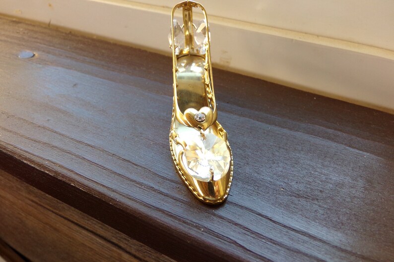 Crystal Delight by Mascot 24K Gold Plated Dancing Shoe