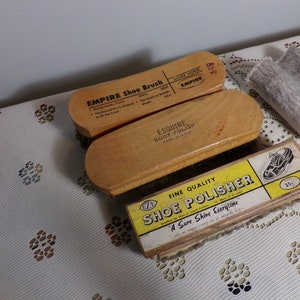Vintage Herman&#39;s EZE Professional Shoe Shine Polisher 7&quot; x 2&quot;, Horsehair Esquire Boot Polish Brush, Morethebuckles, 1940&#39;s