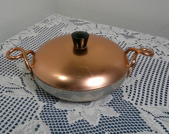 Sartén Hallite de aluminio Wear-Ever de 7 pulgadas n.° 2107 con tapa de cobre y asas giratorias, cacerola con tapa de los años 50, cocina de cobre, Morethebuckles, latón