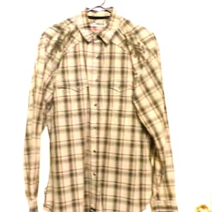 Men’s Rock 47 Long Sleeve Western Shirt, Men’s large Wrangler western shirt, snap Western Shirt, Men’s western wear, Morethebuckles