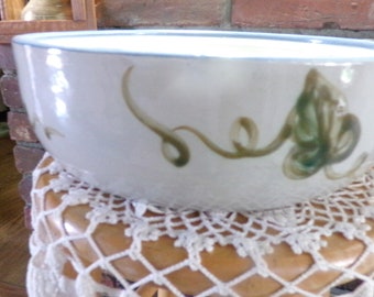 Vintage Louisville Stoneware Pottery Bowl Grape Pattern, 12 "redondo tazón de cerámica, Large Louisville Stoneware Pottery bowl, Morethebuckles
