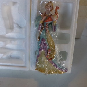 Vintage Lenox Legendary Princesses Collection, Lenox Limited Edition The princess and the firebird, NOS Lenox boxed papered, Morethebuckles