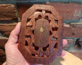 Vintage hand carved wooden Trivet, small wooden trivet with brass inlay from India, Hand carved Trivet, Vintage wooden trivets