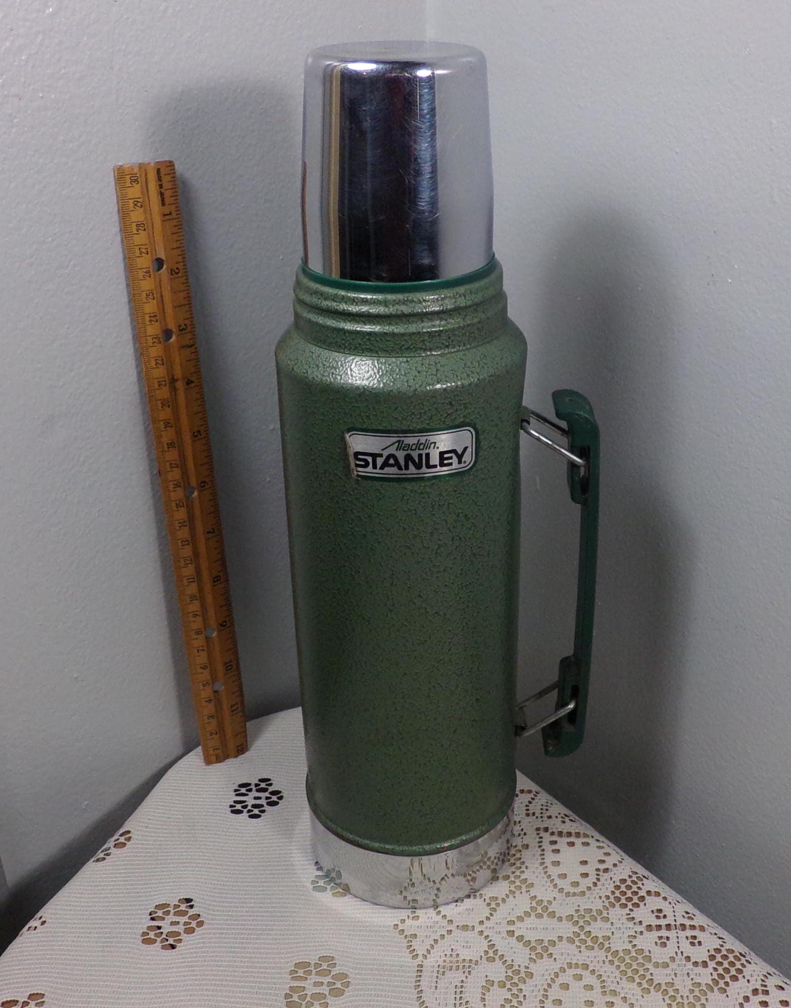 Vintage Stanley Aladdin Green Vacuum Bottle Thermos Quart A-944DH