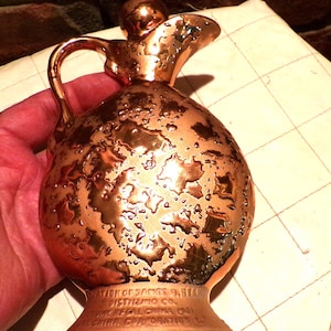 Vintage Regal China Creation of James Beam 1981 Gold Bottle with Stopper, gold bottle, Rare  gold bottle, gold barware, Morethebuckles