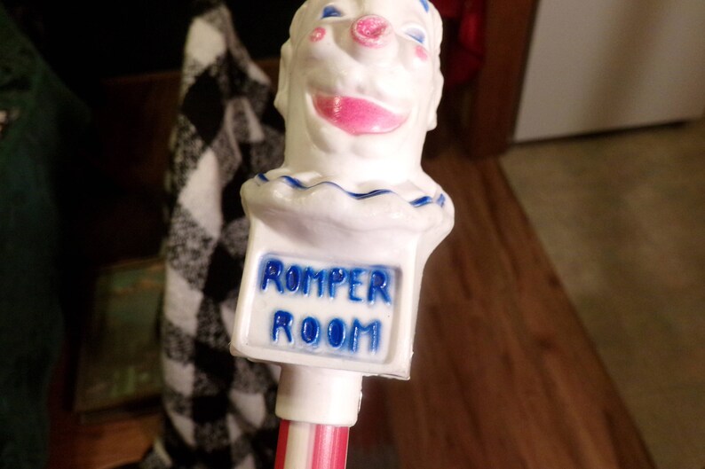 Strampler Raum Clown Schlagstock Mit Rassel Romper Room 1960 Prop Clown Baton 1960 Romper Room Morethebuckles 160 Es Prop Seltene Spielzeug