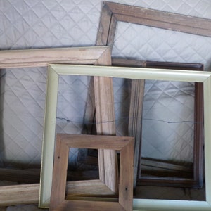 Antique wood picture  frame, vintage wood frame, distressed frame, vintage solid wood frame, solid wood picture frames, Morethebuckles