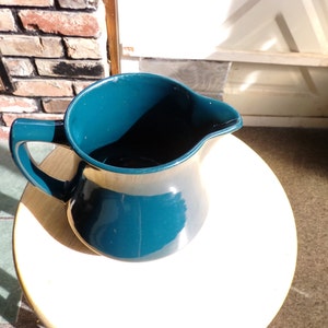 Vintage Hall, Hall pitcher, vintage hall pitcher, Green Hall pitcher, Morethebuckles, Vintage Hall, Collectible Hall, Morethebuckles