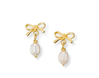 Gold Vermeil Bow Knot and Pearl Earrings  , Ribbon Stud Earrings , Romantic, Elegant , Cute , Bridal Earrings