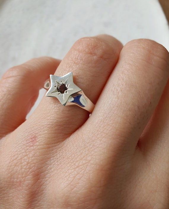nff☆stamp star ring Sterling Silver Star Signet Ring , Shooting Star Ring With