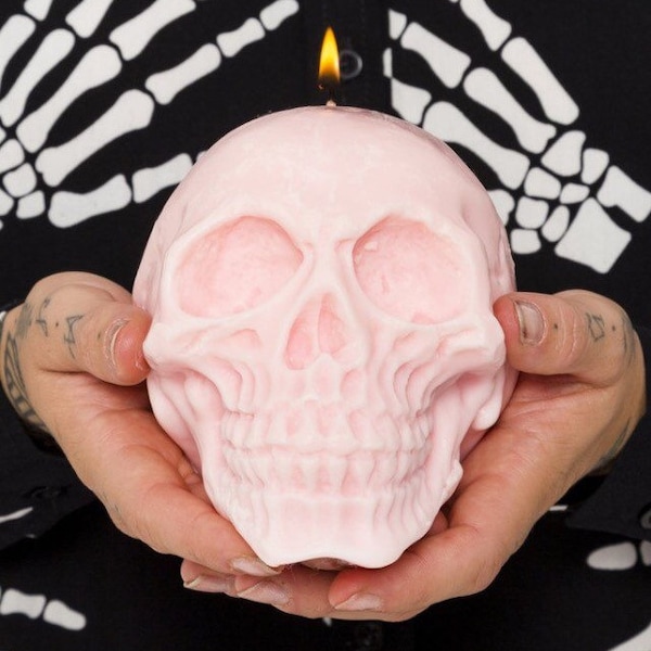 Large Pastel Skull candle | 100% soy wax | Vegan soy wax | Pastel Goth decor | Witchy | Halloween | Aesthetic