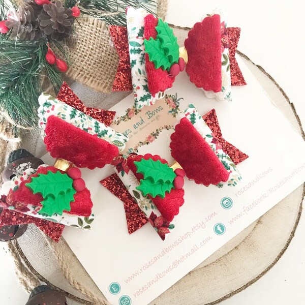 Christmas holly hair bow - Christmas Holly headband - hair bow - glitter bow - Baby Headband - Girls Headband