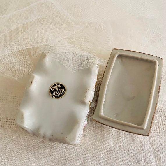 Vintage  Wales Porcelain Jewel Casket Porcelain F… - image 4