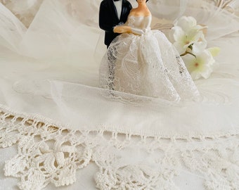 Vintage 1950s Bride & Groom Cake Topper