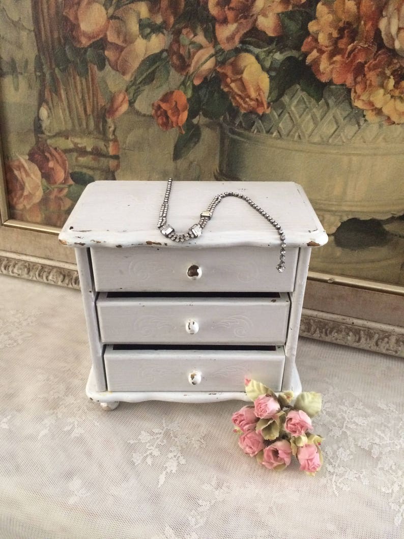 SALE Sweet Romantic Shabby Chic Chippy Painted Wooden Jewelry Box