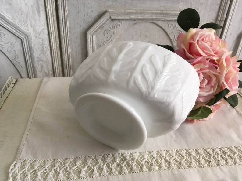 Elegant Vintage F.T.D Footed Milk Glass Jardiniere Oak Leaf Pattern