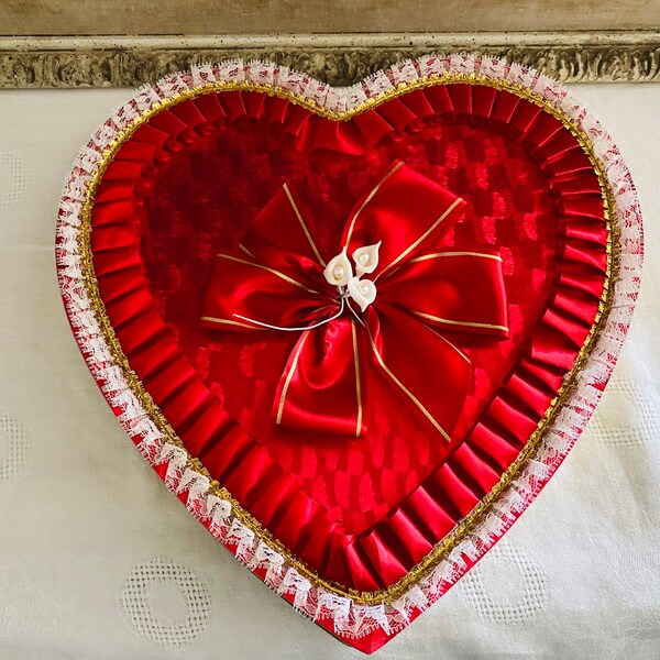 Large Vintage Valentine Heart Candy Box Red  Satin and Flowers