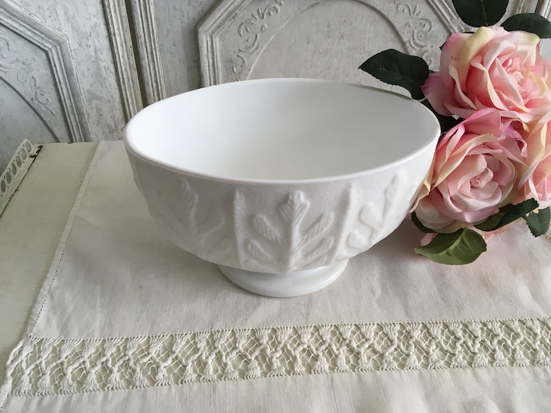 Elegant Vintage F.T.D Footed Milk Glass Jardiniere Oak Leaf Pattern