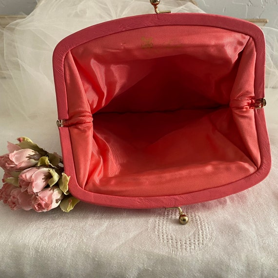 Vintage Bubble Gum Pink  Leather Clutch Handbag 1… - image 6