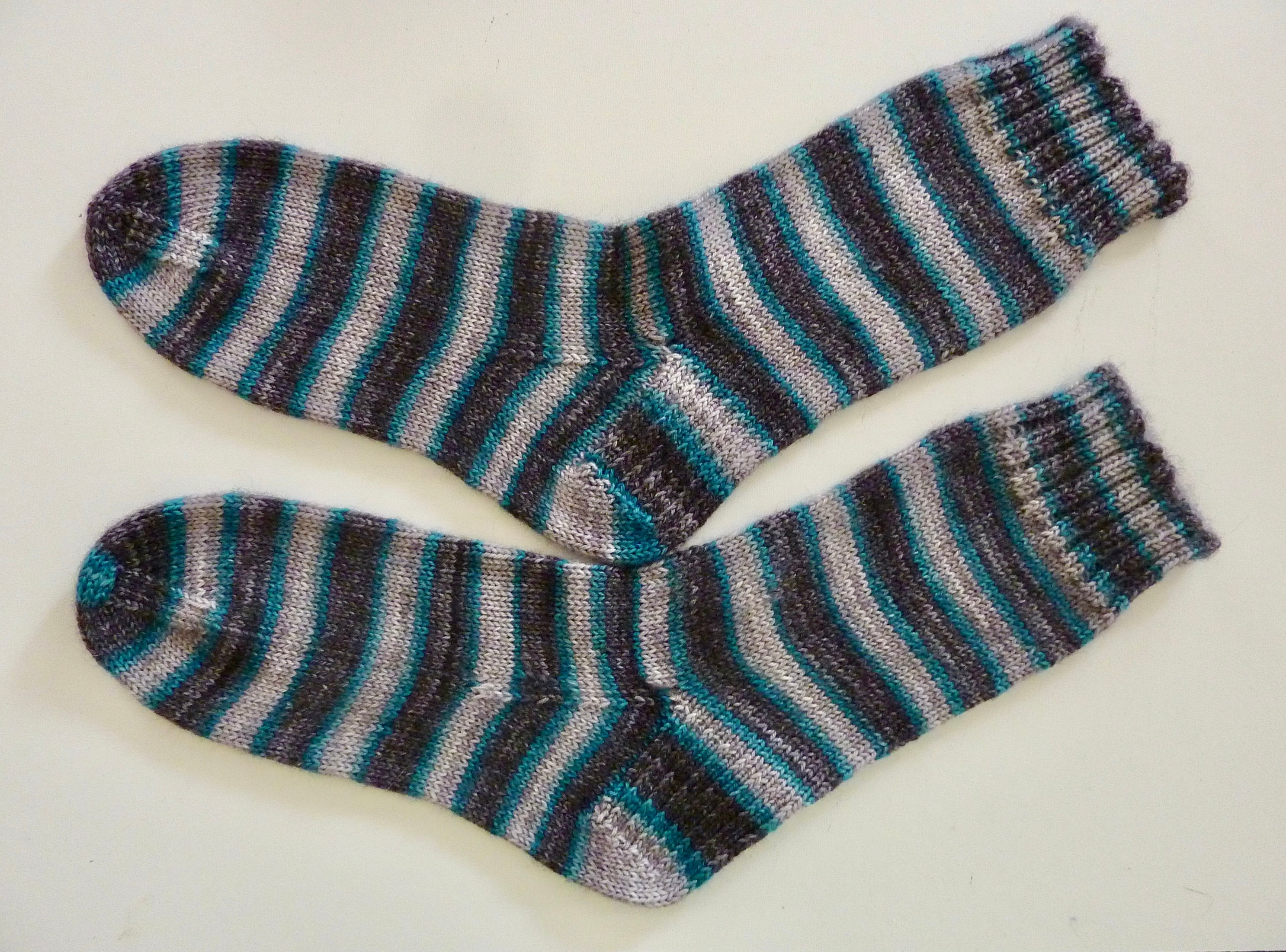Hand Knit Merino Wool Socks for Women Size Medium fits Shoe - Etsy Canada