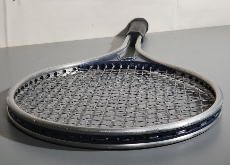 Lot De 4 Raquettes De Tennis HEAD Vintage + Housses – Taille Grip 4 1/2” – Occasion Bon état