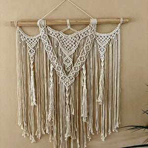 Macrame wall hanging, wall hanging, wall decor, wall tapestry, woven tapestry