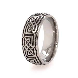 Celtic Knot Ring - Mens Wedding Band - Titanium Band - Mens Wedding Band - Engraved Band - Celtic Wedding Ring - Celtic Wedding Band