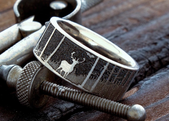 Anillo de tungsteno para hombre anillo de tungsteno negro banda de boda negra anillo de bosque negro anillo de ciervo del bosque anillos de hombre banda de boda personalizada Etsy Espana
