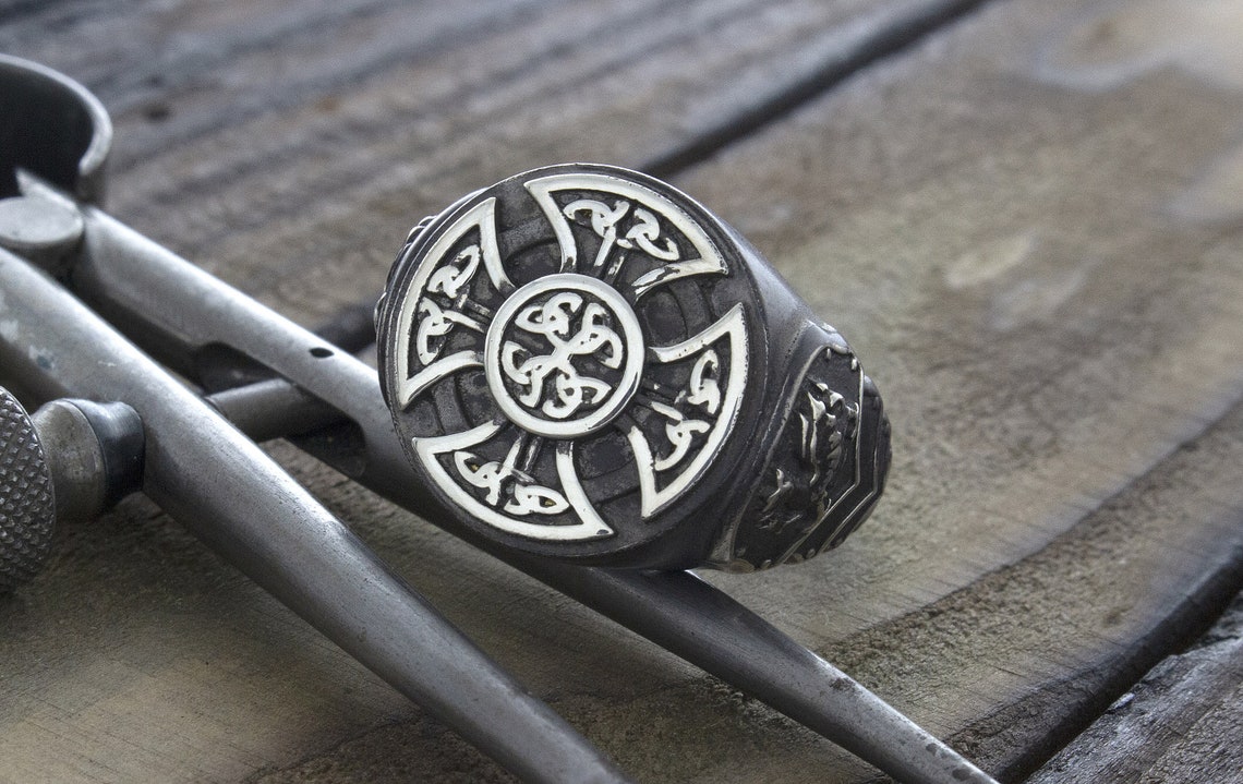 Silver Celtic Ring, Celtic Cross Ring, Celtic Knot Ring, Irish Ring ...