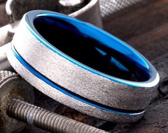 Mens Tungsten Rings - Blue Wedding Band, Mens Tungsten Bands - Silver Blue Tungsten Ring - 7mm Tungsten Ring - Blue Grooved Ring