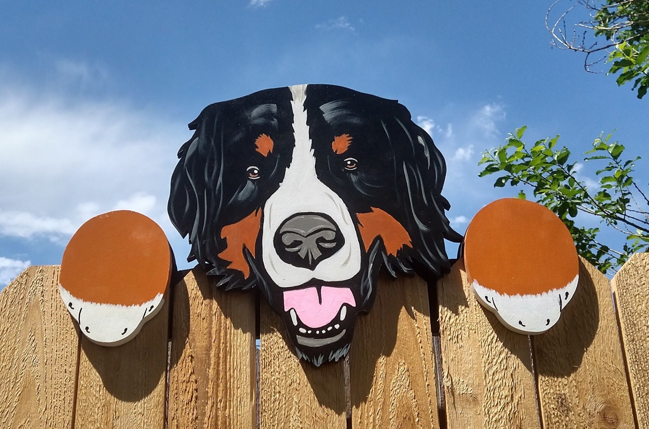 Bernese Mountain Dog Fence Peeker Peeper Yard Art Garden