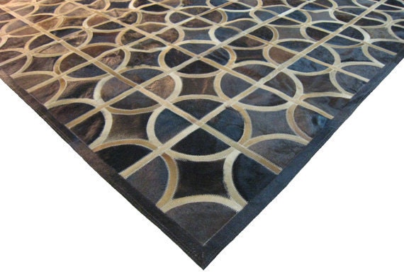 Cowhide Patchwork Rug * RAW Leather Argentina - COWHIDE RUGS - Free Shipping - Chocolate & Light Caramel, 5' x 7' - Handmade Patchwork